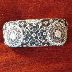 Vera Bradley Black and Brown Floral Glasses Case